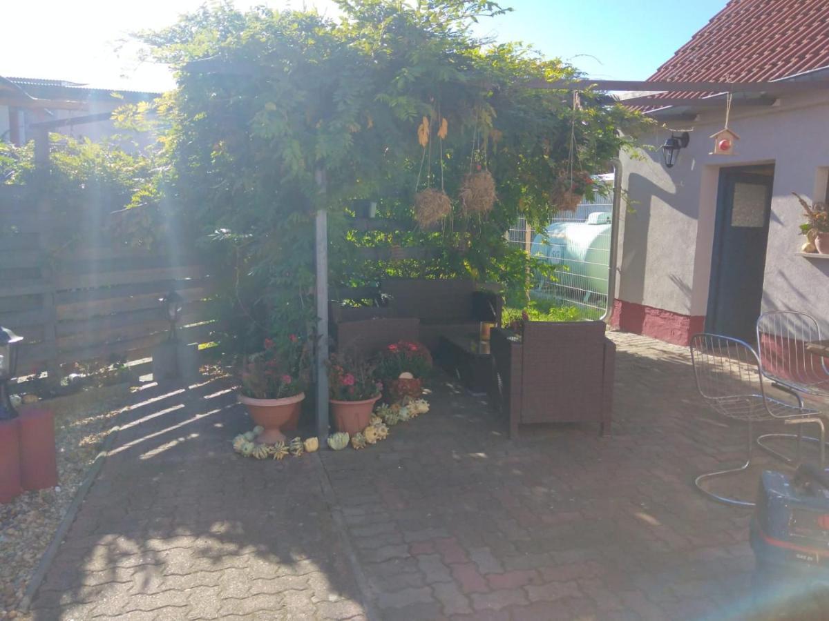 Ferienhaus Badetz Luaran gambar